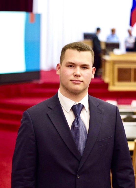 Зайнуллин Артур Вадимович