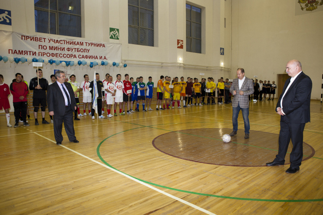 XII-й  Республиканский традиционный турнир  по мини-футболу среди медицинских работников,  посвященного памяти проф. Сафина И.А.