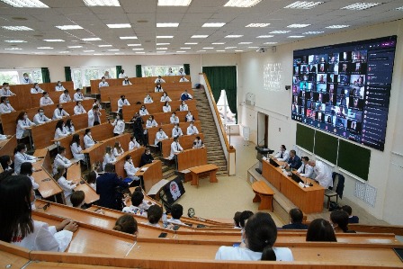 04YAR03075.jpg
