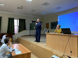 Кураторский час на тему гражданско-патриотического воспитания студентов педиатрического факультета