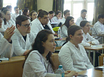 Авиценна на лекции педиатрического факультета