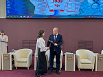 На ученом совете студентов и сотрудников Университета отметили дипломами и благодарственными письмами 