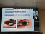 На кафедре офтальмологии и оптического приборостроения проходят обучение студенты Университета